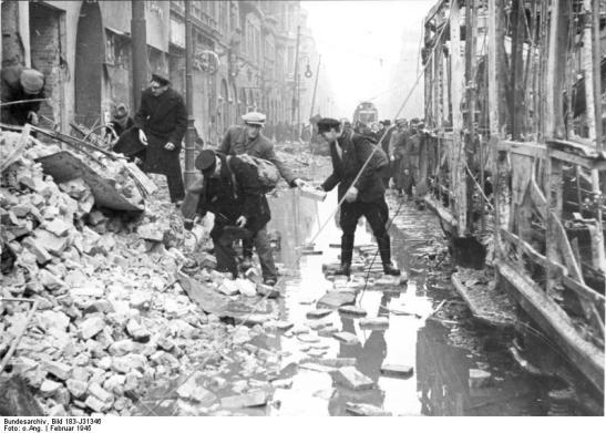 Bundesarchiv bild 183 j31346 berlin zerstc3b6rungen in der oranienstrac39fe